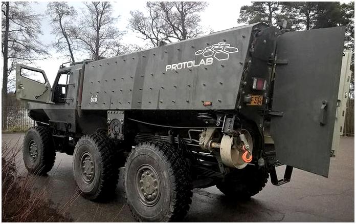 Финский бронеавтомобиль-вездеход Protolab PMPV 6×6 MiSu Финский бронеавтомобиль-вездеход Protolab PMPV 6×6 MiSu
