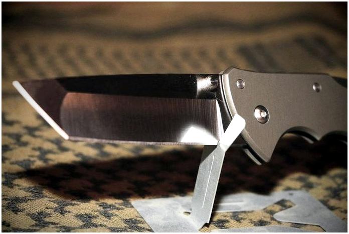 Cold Steel Code 4 Tanto. Вежливый серый нож Cold Steel Code 4 Tanto. Вежливый серый нож