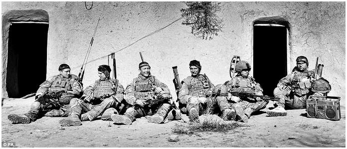 Британский конкурс военной фотографии Army Photographic Competition Британский конкурс военной фотографии Army Photographic Competition