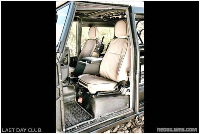 Модернизация Land Rover Defender 1989 года - «Проект Бронсон» Модернизация Land Rover Defender 1989 года - «Проект Бронсон»