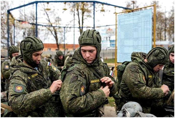 Всегда впереди. Фоторепортаж с проверки 45-й бригады ВДВ Всегда впереди. Фоторепортаж с проверки 45-й бригады ВДВ