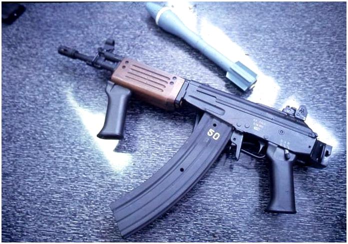 IMI Galil: Галили или калашников от Балашникова IMI Galil: Галили или калашников от Балашникова