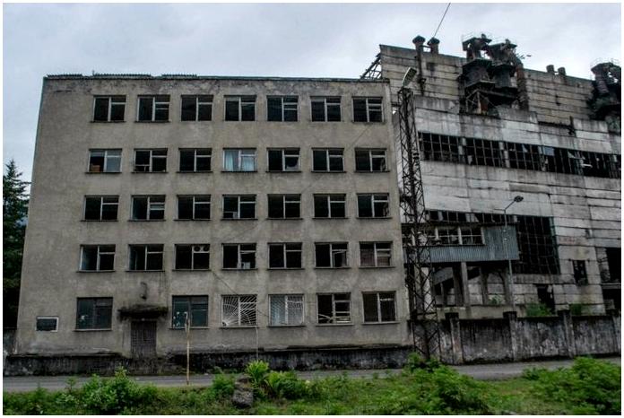 Дух апокалипсиса. Часть 2: Заброшенные города Абхазии Дух апокалипсиса. Часть 2: Заброшенные города Абхазии
