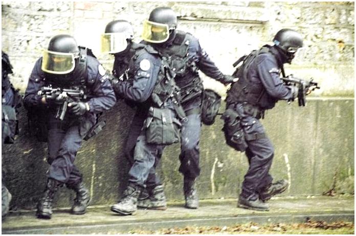 Элитные спецподразделения: GIGN Элитные спецподразделения: GIGN
