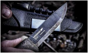 Morakniv Bushcraft: скромный и надежный тактический нож
