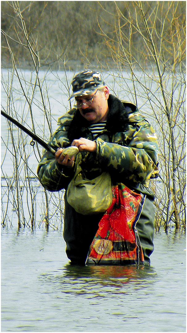 Рыбалка  в мутной воде