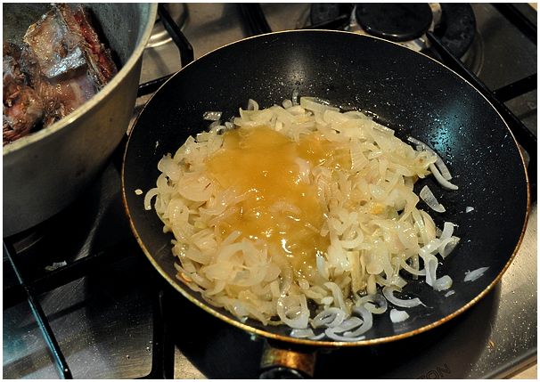 Утка с яблоками и мёдом