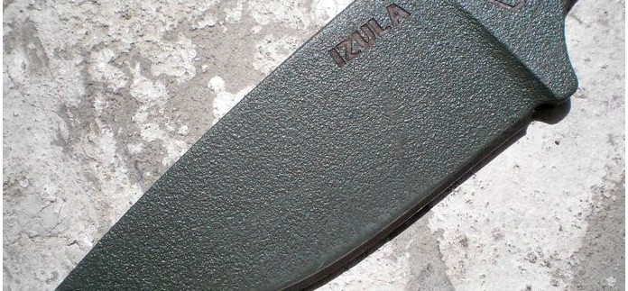 Туристический нож IZULA Survival Kit, Concealed Carry Knife от RAT Cutlery, описание, обзор, тест, рабочие качества ножа, варианты ношения.