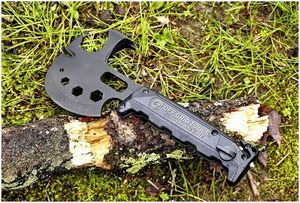 Survival Hatchet Multi-Tool: Швейцарский нож топорика