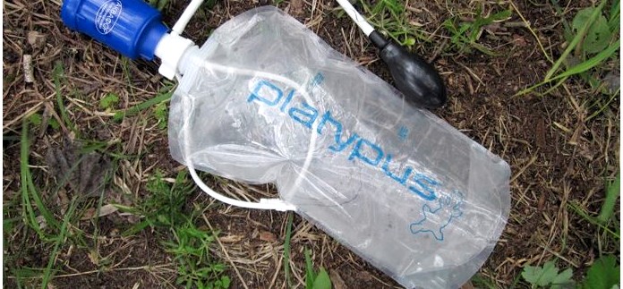 Складная мягкая бутылка для воды Platypus 2L Bottle, характеристики, обзор, использование в полевых условиях.