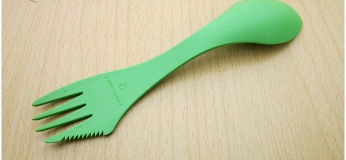 Комбинированная ложка Light My Fire Spork Original с вилкой и ножом, чехол Sporks 8217;n Case, сравнение с гибридной ложкой Wildo Spork и ложковилкой Fire-Maple FMT-831, обзор.