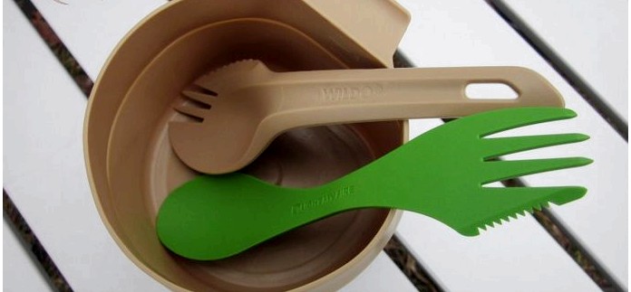 Комбинированная ложка Light My Fire Spork Original с вилкой и ножом, чехол Sporks 8217;n Case, сравнение с гибридной ложкой Wildo Spork и ложковилкой Fire-Maple FMT-831, обзор.