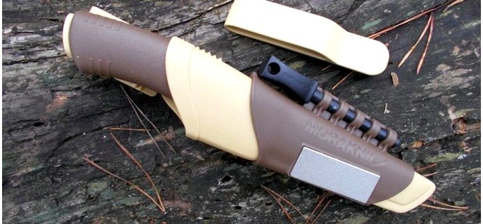 Нож Morakniv Bushcraft Survival Desert с пластиковыми ножнами, огнивом и алмазной точилкой, характеристики, особенности конструкции, обзор.