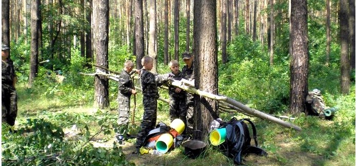 Занятия со школьниками - что делать если заблудились в лесу, порядок поведения и действий.