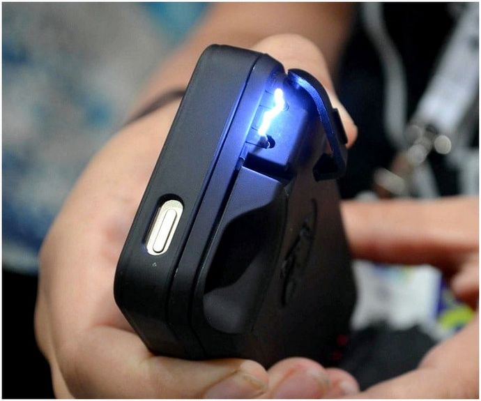 Stun Gun против Taser Факты: Варианты в вооружении самообороны