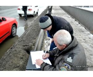 Рыбаки оккупировали ДнепроГЭС